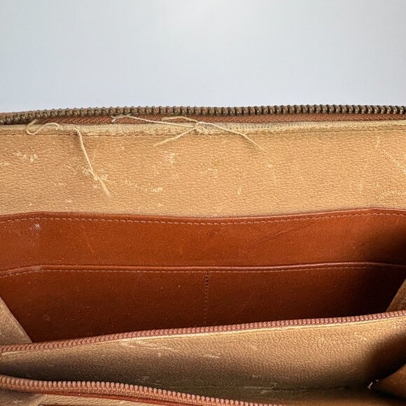 Dooney & Bourke Convertible Belt Bag Crossbody Bag All Weather Leather Vintage - Picture 10 of 11